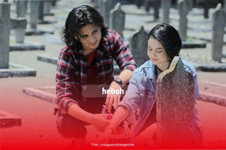 5 Rekomendasi Film Romantis Indonesia, Bikin Baper!