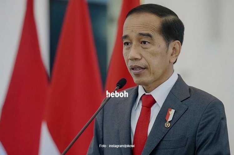 Jokowi Izinkan Masyarakat Lepas Masker di Ruangan Terbuka