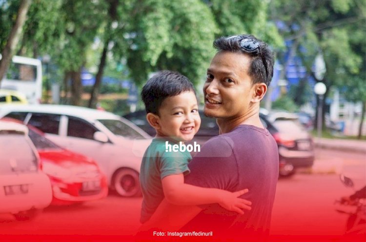 Potret Menggemas Hasan, Anak Pertama Fedi Nuril