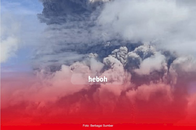 Dahsyat! Tinggi Kolom Abu Gunung Sinabung Mencapai 5000 M. Bahkan Debu Vulkaniknya Terlihat Sampai Kota Medan.