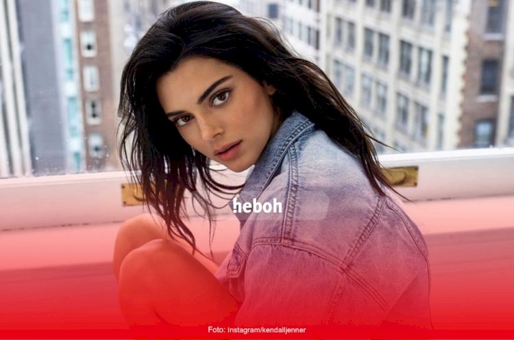 Kendall Jenner Dikecam Netizen karena Gelar Pesta